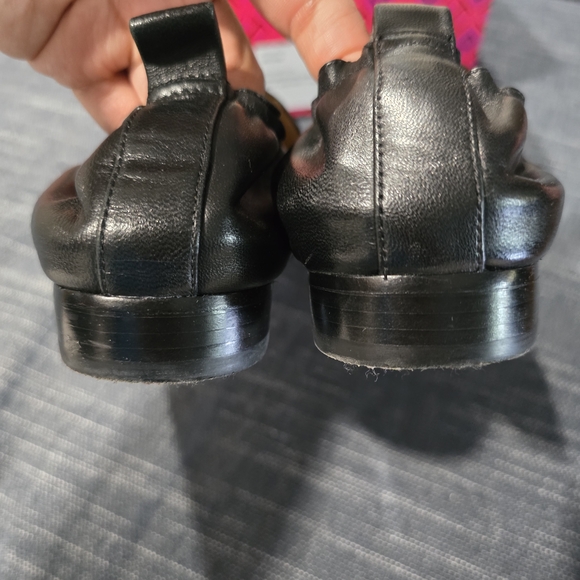 Tory Burch Black Loafers with Gold Chain Accent - Picture 3 of 4